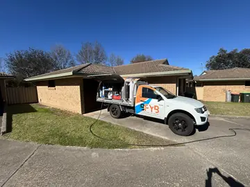 A BFYB service ute at a job in the New England